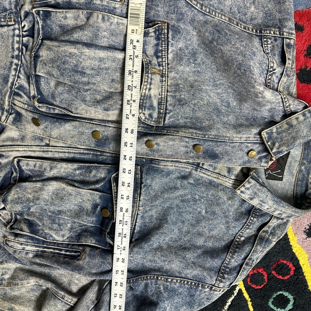 Jean jacket - Picture 6 of 14